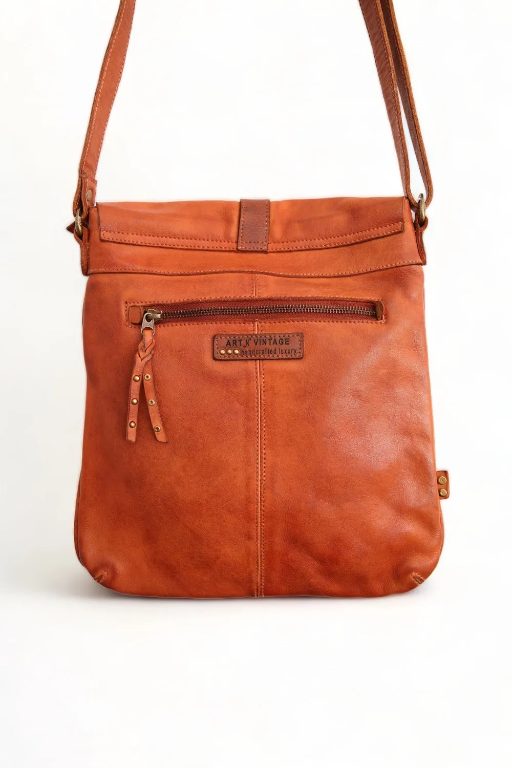 ART N' VINTAGE HUDSON BUCKLE TAN BAG