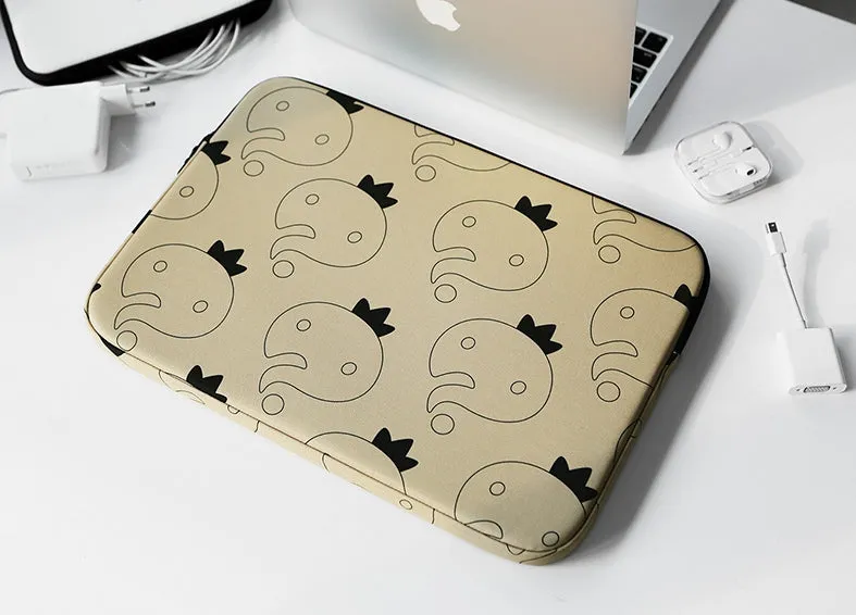 Beige Pattern Graphic Laptop Sleeves iPad 11 13 15 inch Cases Protective Covers Infinite Challenge Collaboration Handbags Square Pouches Designer Artist Prints Cute Lightweight School Collage Office Zipper Fashion Unique Gifts