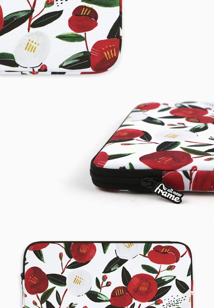 Camellia Floral Graphic Laptop Sleeves 11 13 15 inch Cases Protective Covers Handbags Square Pouches Designer Artist Prints Cute Lightweight School Collage Office Zipper Fashion Unique Gifts Couple Items Skins