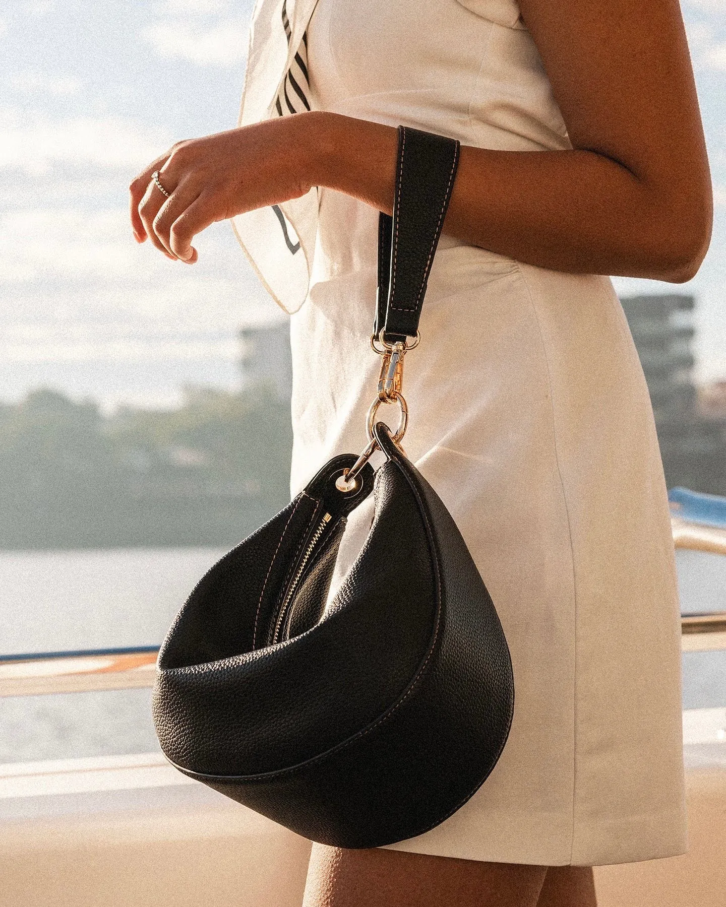 Corfu Handbag Black