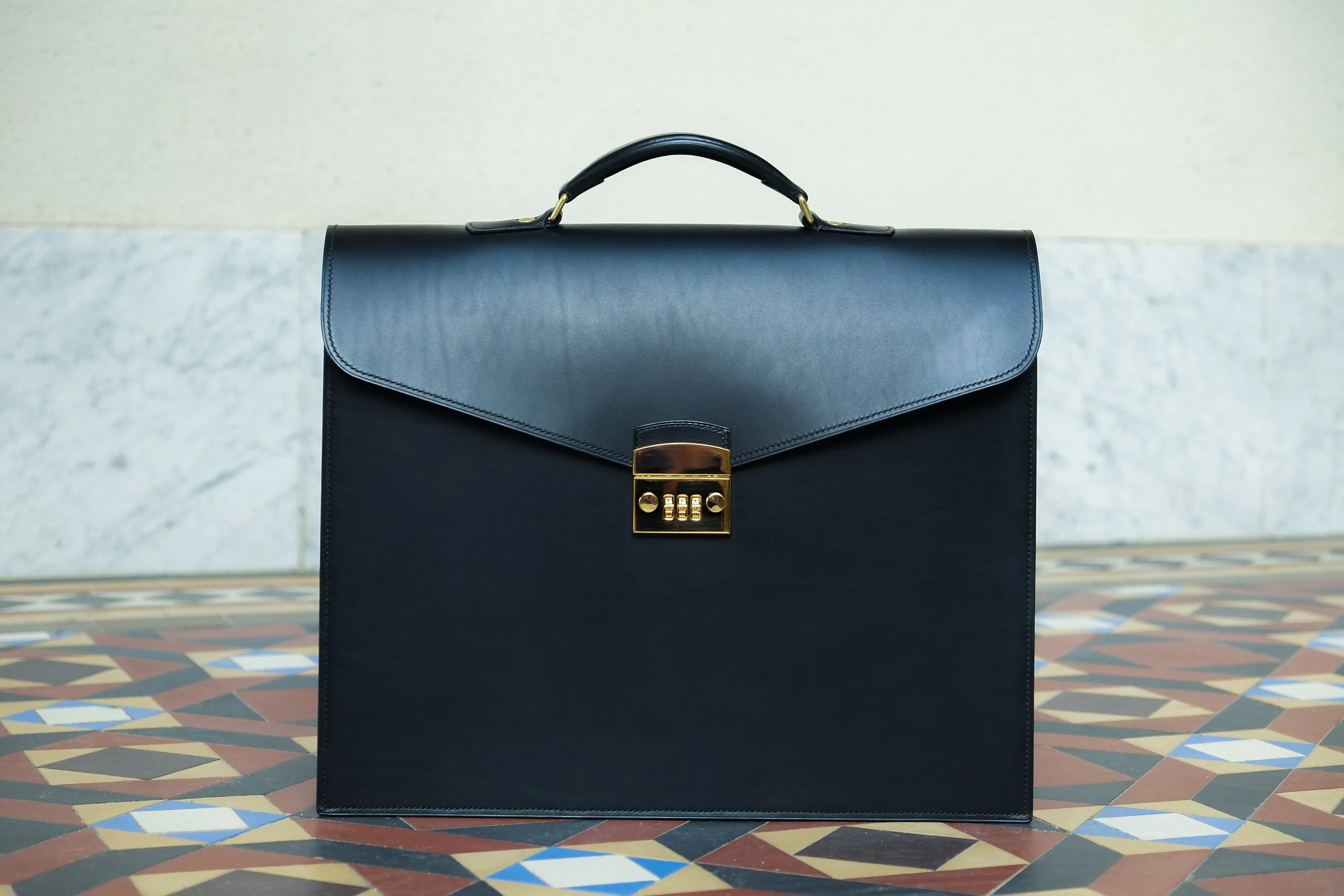 'OPUS' BRIEFCASE