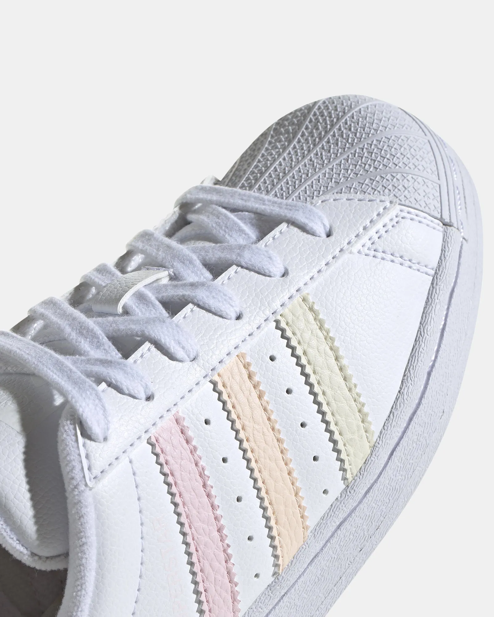 Superstar Foundation Grade School White/Pastel Multi