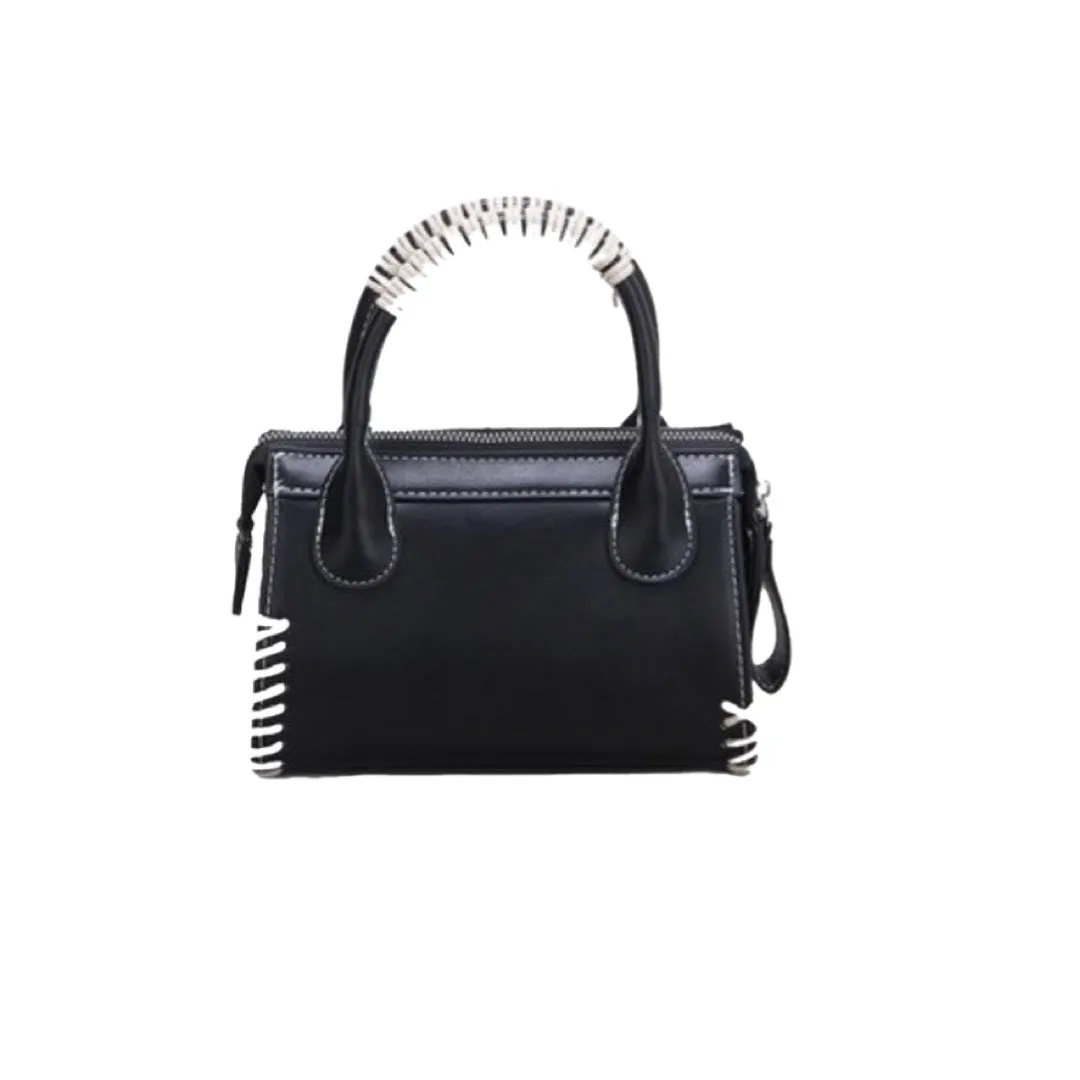 Women’s chic handbag